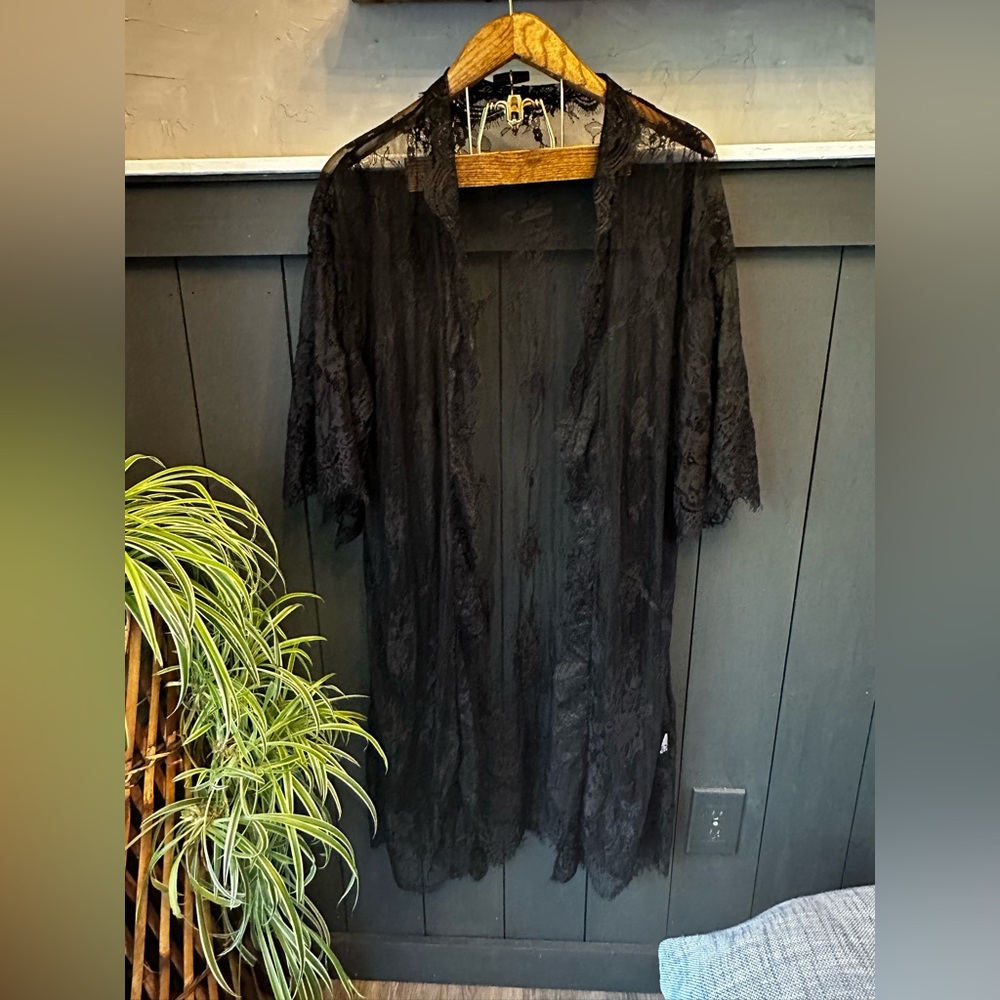 Avid Love Size Large‎ Elegant Black Lace Kimono Robe Cover Up